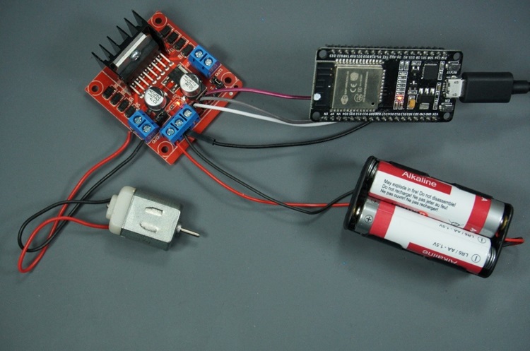 Control DC Motor ESP32 - Parts required