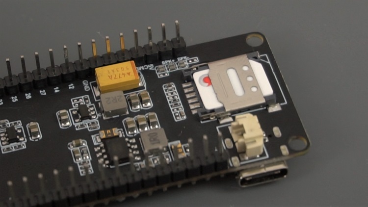 TTGO T-Call ESP32 SIM800L Insert nano SIM card