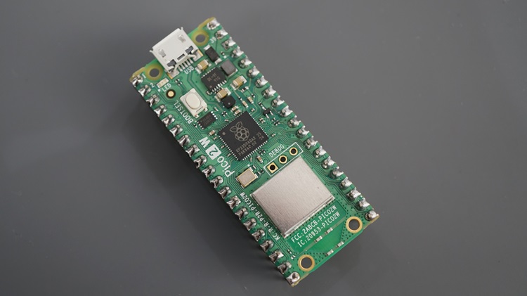 Raspberry Pi Pico 2 W