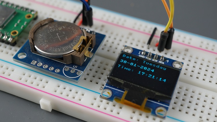 Raspberry Pi Pico Clock with OLED Display and RTC Module