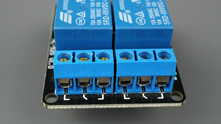 Relay module mains voltage side