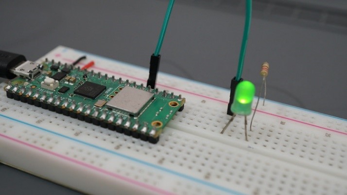 RPi Pico Blinking LED 1